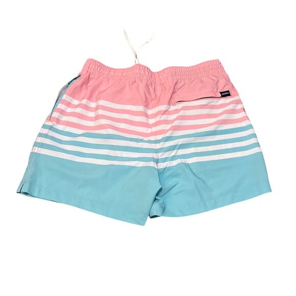Chubbies The On The Horizons 5.5" Classic Swim Trunks Shorts Size Medium New - Picture 2 of 3
